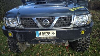 Nissan patrol gr y61