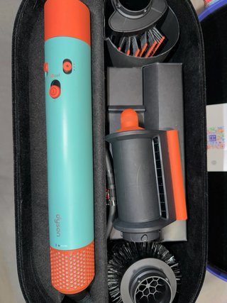 Dyson Airwrap ID con Bluetooth Morado