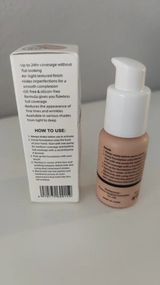 Base de maquillaje QIC Soft Matte Beige
