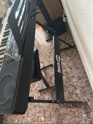 Piano RockJam con soporte y banqueta