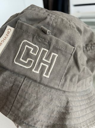Gorra Chevignon gris