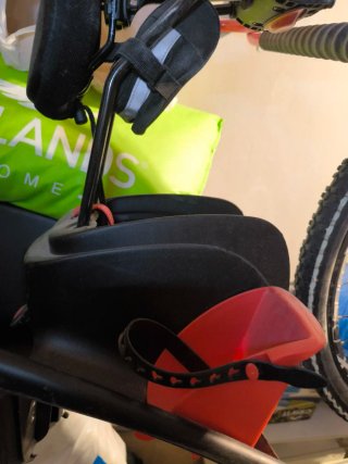 Silla portabebé trasera para bicicleta