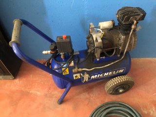COMPRESOR DE AIRE MICHELIN 24 L