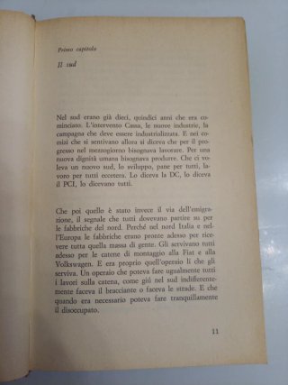 Vogliamo tutto - romanzo di Balestrini Feltrinelli