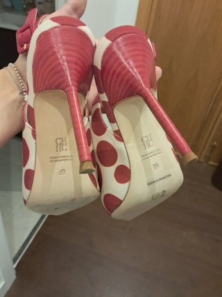 Zapatos tacón lunares CH