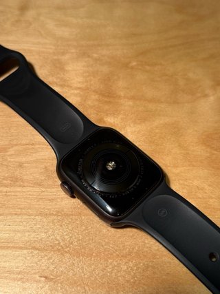 Apple Watch S5 GPS + LTE