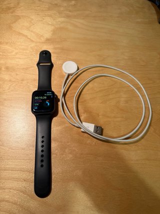 Apple Watch S5 GPS + LTE