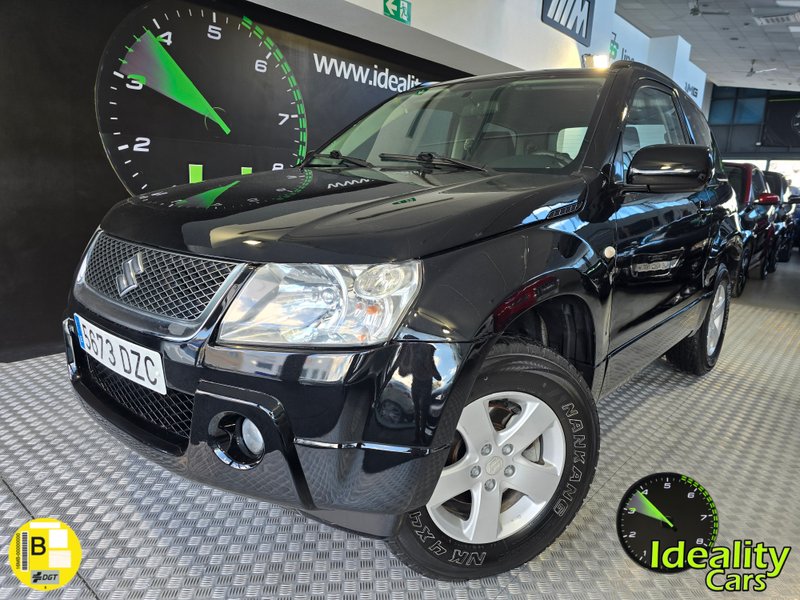 Suzuki Grand Vitara JX - foto 1