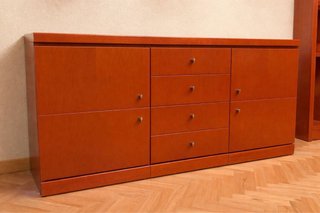 Mueble de salón de madera