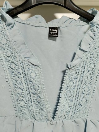 Blusa Seasty bordada azul cielo talla XL