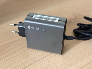 Proyector Valerion Vision Master Pro Cine