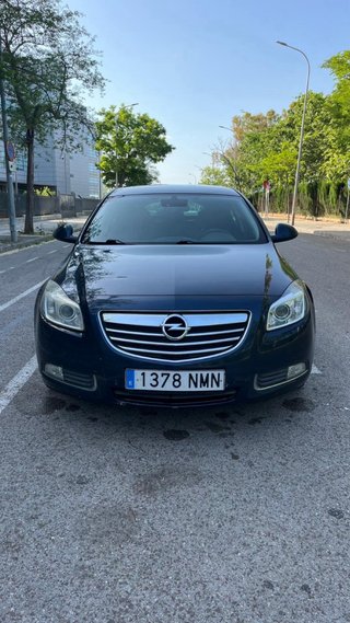 Opel Insignia 2011 CON PEGATINA AMBIENTAL OCASION