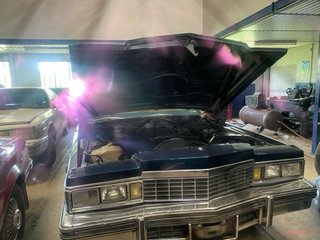 Cadillac Fleetwood 1977