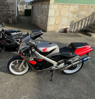 Honda VFR 400 - nc30