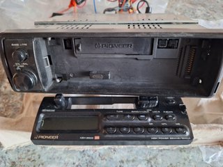 Altavoces Pioneer y cassette . Lote