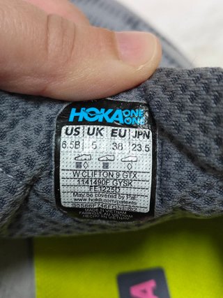 Zapatillas Hoka Clifton 9 GTX Gris/Rosa