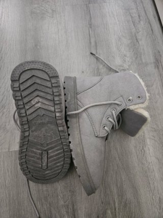 Botas de invierno grises