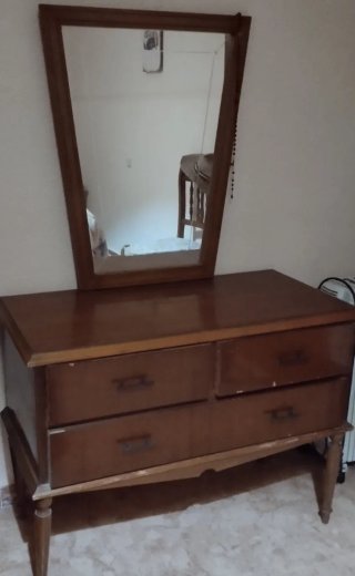 Mueble tocador antiguo de madera