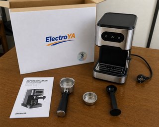 Cafetera Espresso Daewoo con Vaporizador