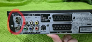 Lettore DVD Recorder Sony RDR-GX350 (Leggi)