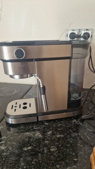 Cafetera Cecotec Espresso y Cappuccino