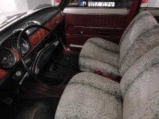 SEAT 124 1996