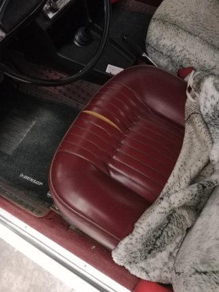 SEAT 124 1996