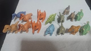Lote 15 figuras dinosaurios Kinder Sorpresa