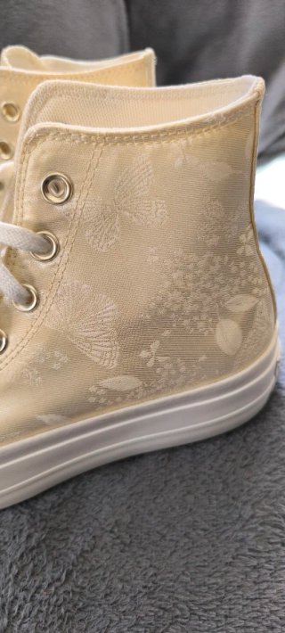 Zapatillas Converse Chuck Taylor Doradas Mariposas