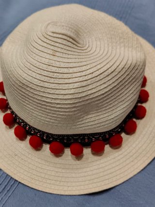 Cappello da donna Carpisa panna