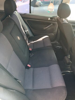 Volkswagen Golf 2004