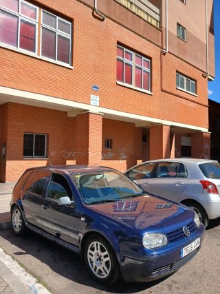 Volkswagen Golf 2004