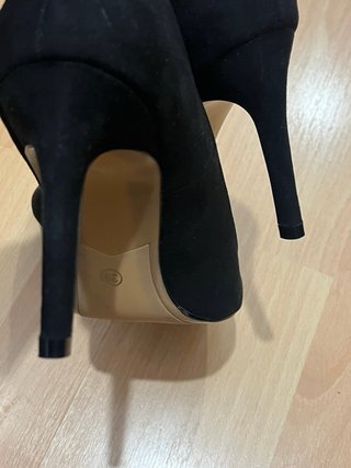 Zapatos de salón negros talla 39