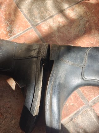 Botas talla 37 de montar a caballo.