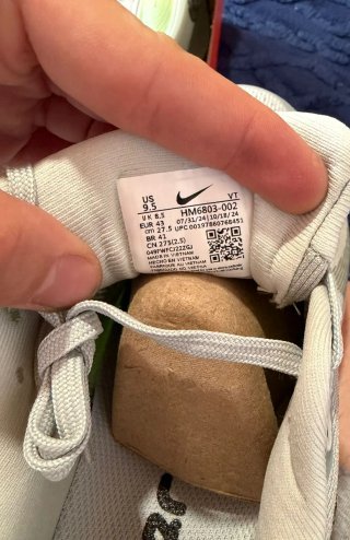 Zapatillas Nike Vomero 18 Talla 43 Nuevas