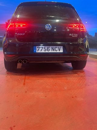 Volkswagen Golf  2014