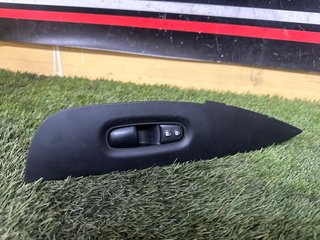 LIMPIA-PARASOL-ESPEJO-AIRBAG-NISSAN QASHQAI J11
