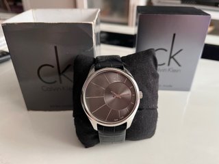 Reloj Calvin Klein Hombre Esfera Gris y Plata