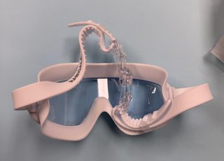 2 Gafas de agua nuevas en caja