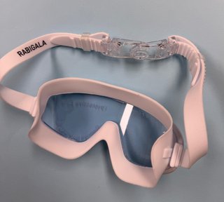 2 Gafas de agua nuevas en caja