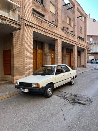 Renault 9 GTL 1982