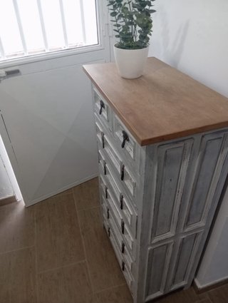 Cómoda Castellana Madera Blanca y Marrón