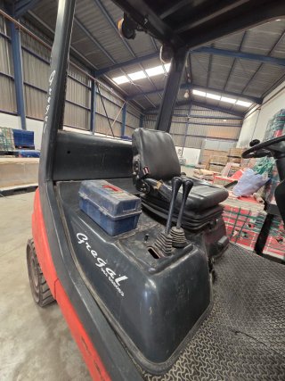 Carretilla elevadora Linde 2500 en buenos estado#