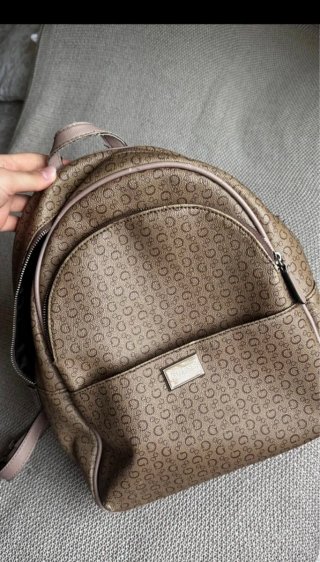Mochila Guess Marrón