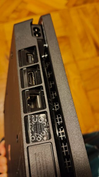 Console PS4 Slim 1TB Nera + 2 Controller