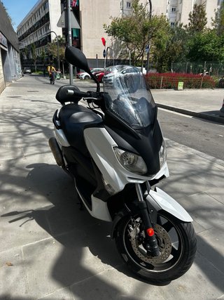 Yamaha X-Max 125cc Scooter Maxi