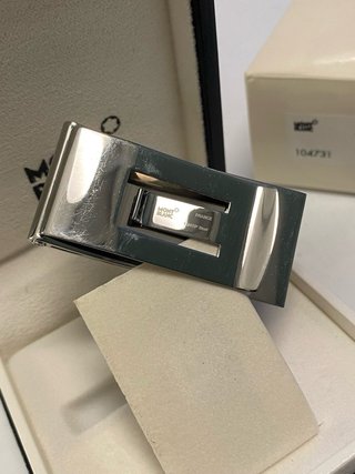 Montblanc fermasoldi carbonio e acciaio