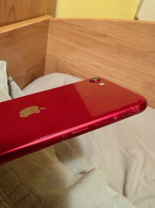 iPhone SE 2022 Rojo