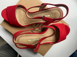 Zapatos rojos tacón alto plataforma