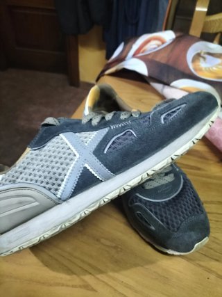 Zapatillas Munich talla 42